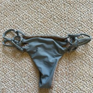 Acacia bottoms in light blue size petite (xs)